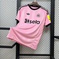 Newcastle Utd. Portero 25/26