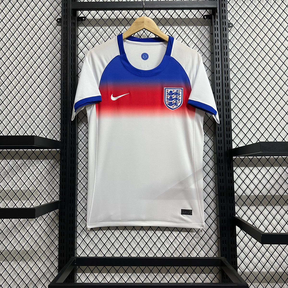 Inglaterra 25/26