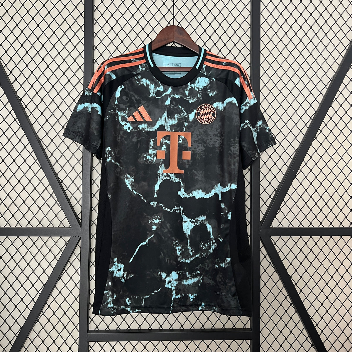 FC Bayern Munich Visitante 24/25