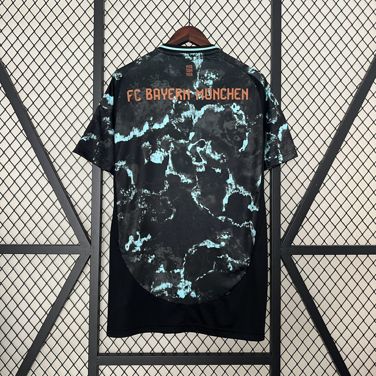FC Bayern Munich Visitante 24/25