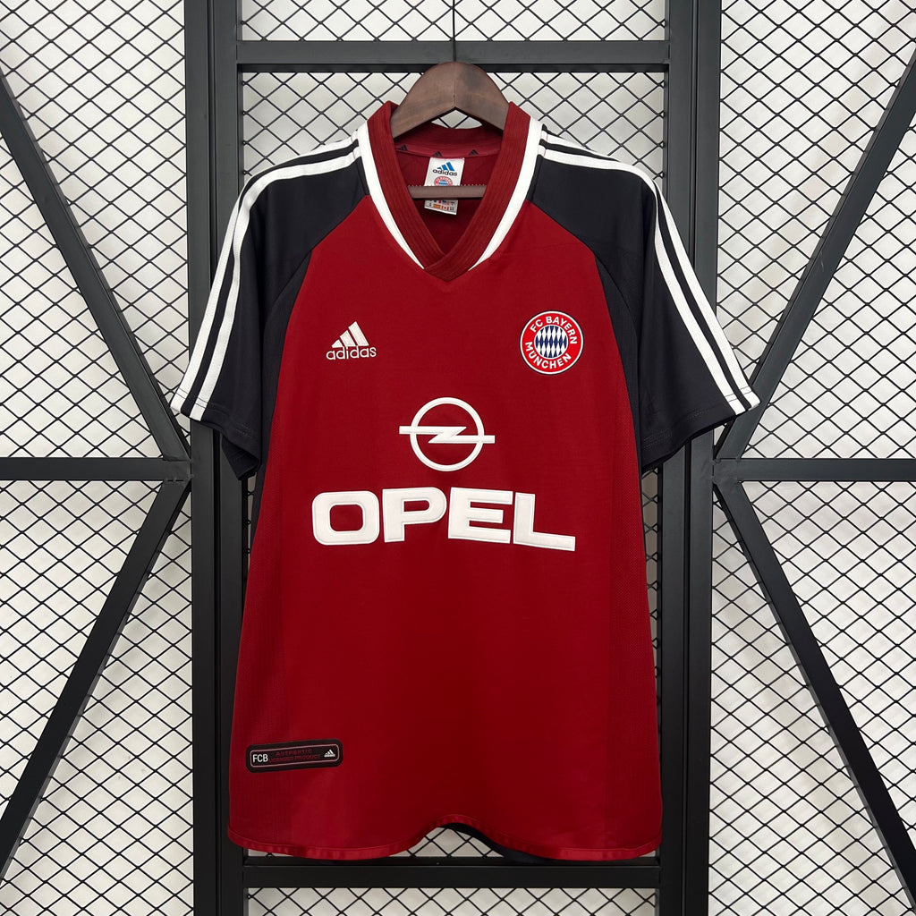FC Bayern Munich 01/02