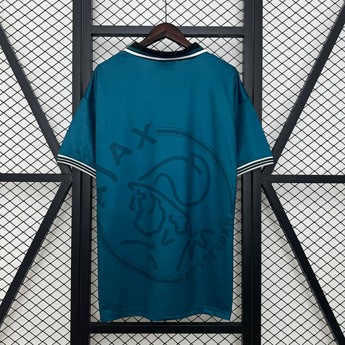 Ajax Visitante 95/96