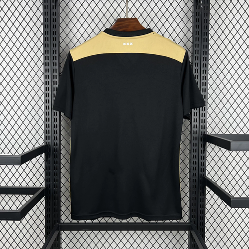 Ajax Visitante 18/19