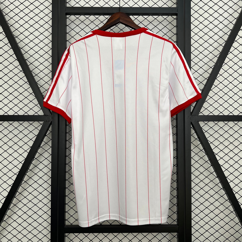 Hamburgo SV 84/85