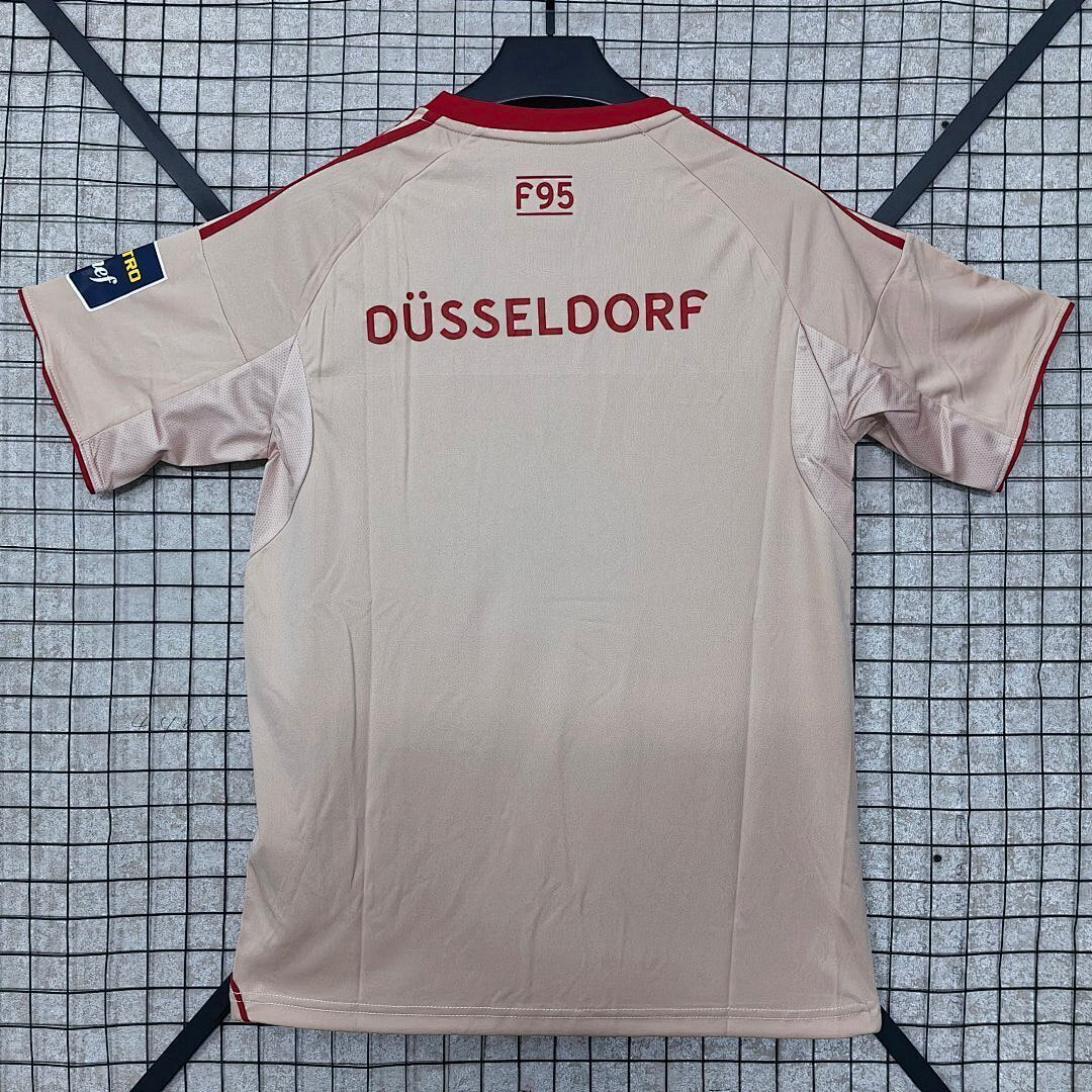 Fortuna Dusseldorf 3ª 25/26
