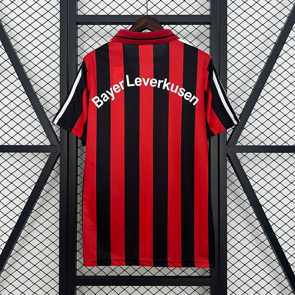 Bayer Leverkusen 01/02