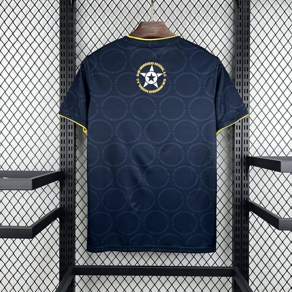 Pumas 26/27