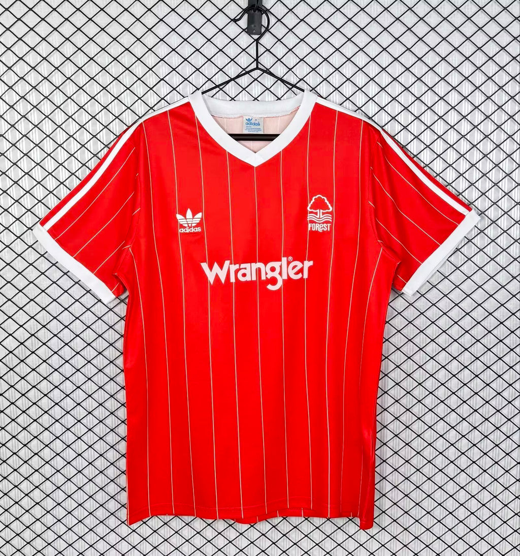 Nottingham Forest 82/83