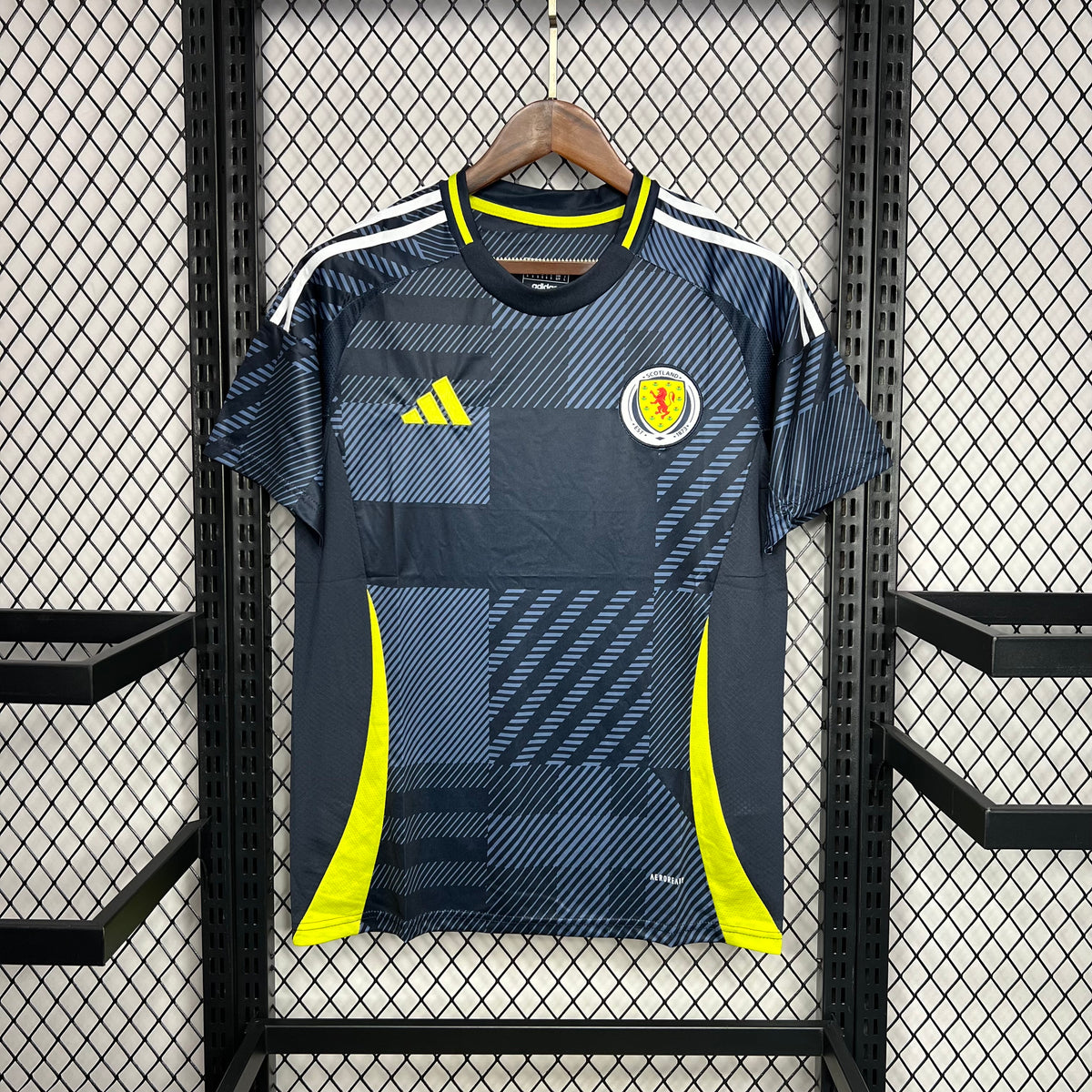 Escocia 24/25