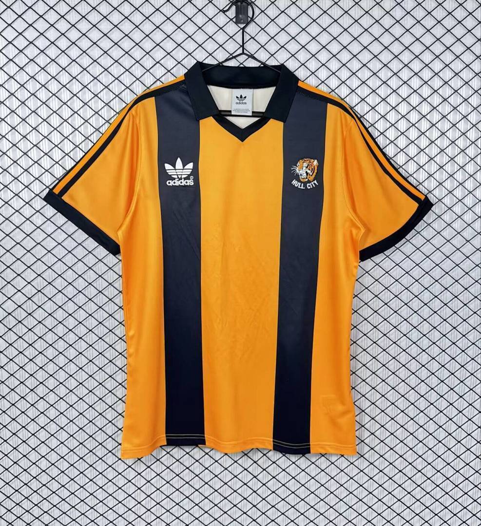Hull City 81/82