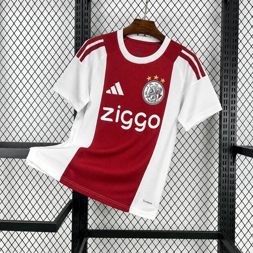 Ajax 26/27