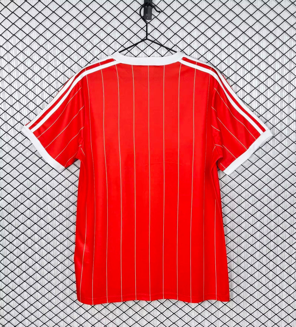 Nottingham Forest 82/83