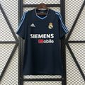 Real Madrid Visitante 03/04