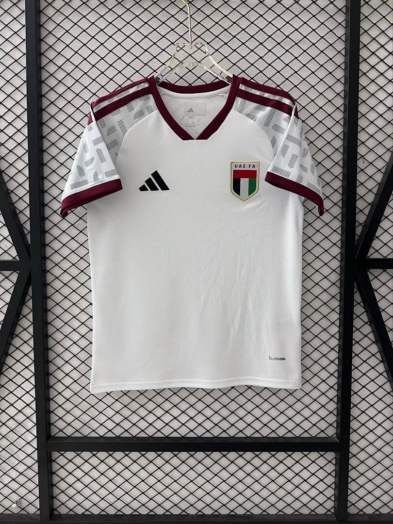 Emiratos Árabes Unidos 26/27