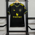 Manchester United Visitante 25/26