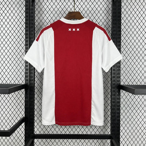 Ajax 26/27