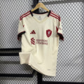 Liverpool Visitante 25/26